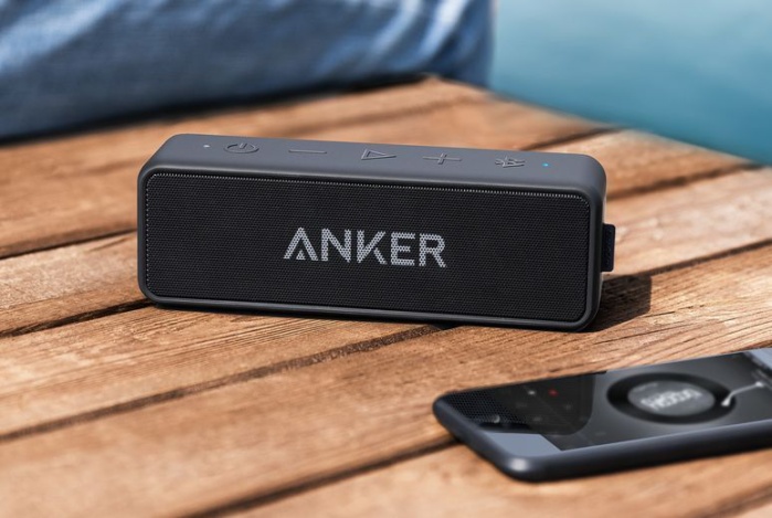 Black Anker A3105 Portable Bluetooth Speaker